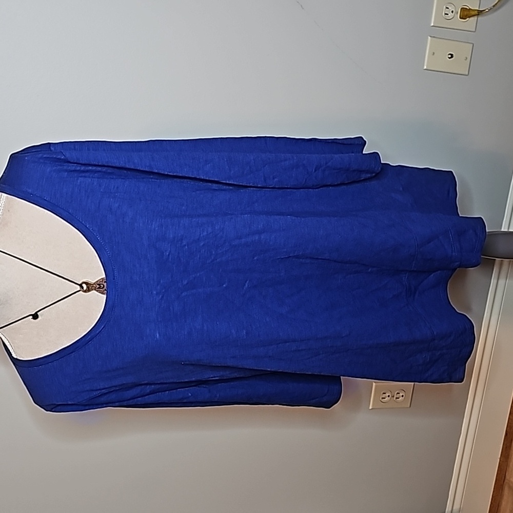 Chico's Tee